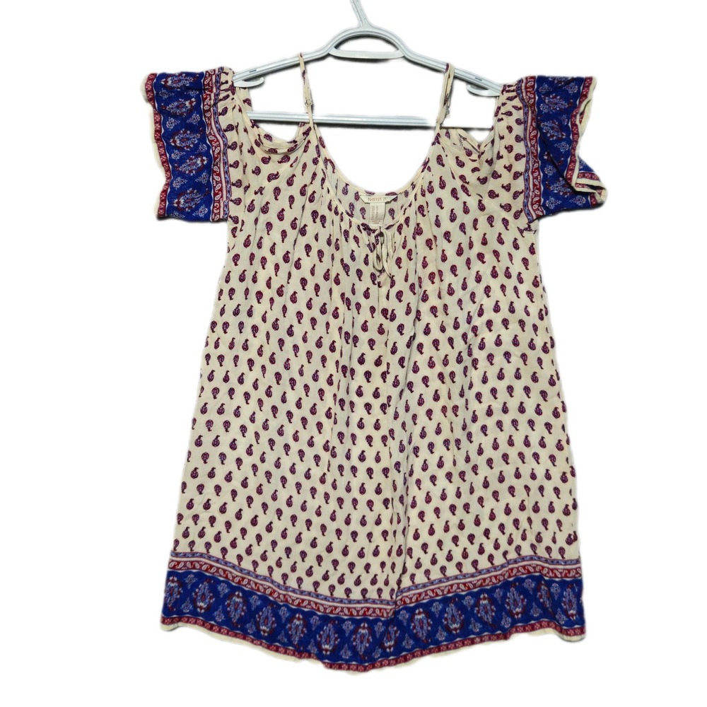 Forever 21 Top Womens M Cream Paisley Cold Shoulder Boho Flutter Sleeve Rayon